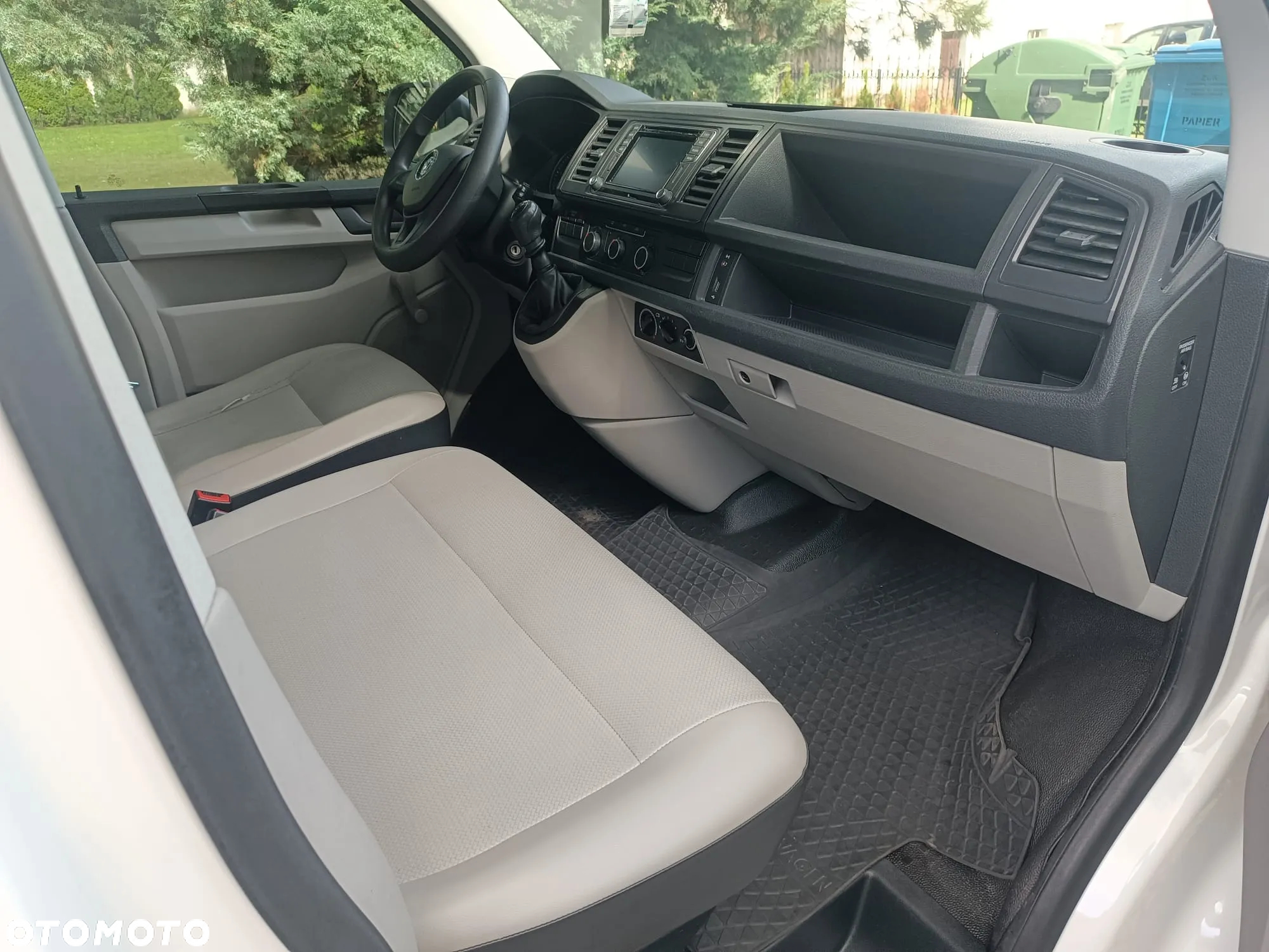 Volkswagen Transporter T6 TDI L1H1 - 17