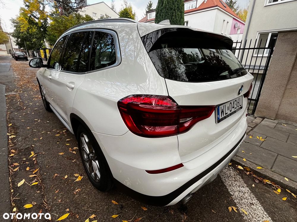 BMW X3 xDrive20i xLine - 4