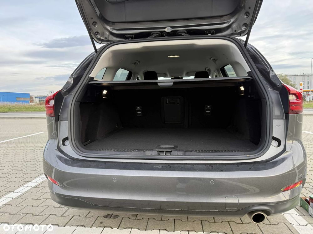 Ford Focus 1.0 EcoBoost mHEV Titanium X - 9