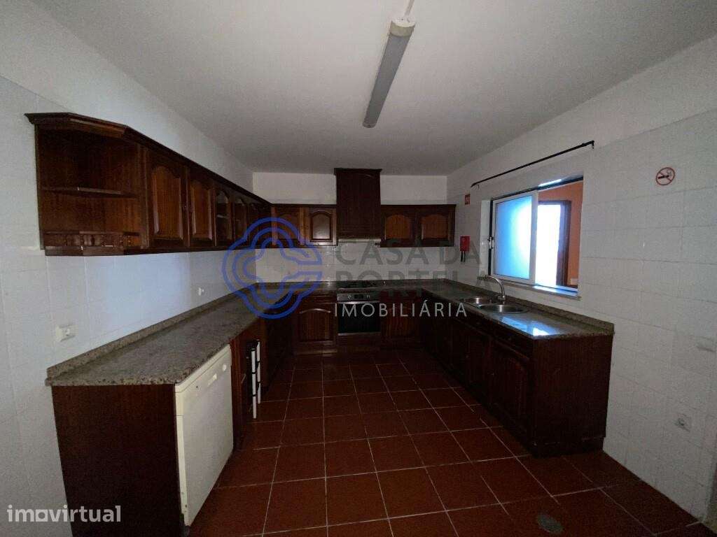 Moradia T4 em São Martinho do Bispo - Grande imagem: 3/14