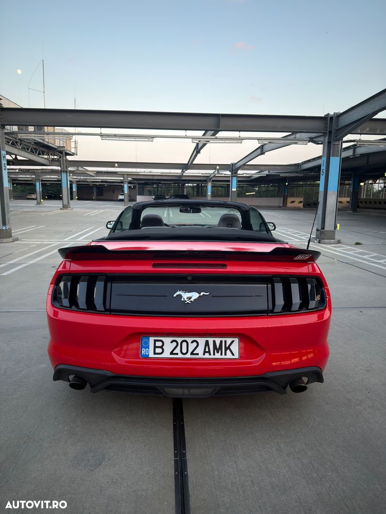 Ford Mustang 2.3 EcoBoost Aut. - 5