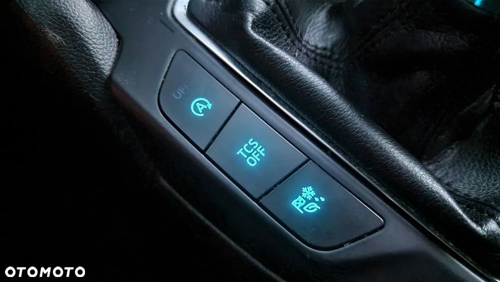 Ford Focus SW 1.0 EcoBoost Active Business - 13