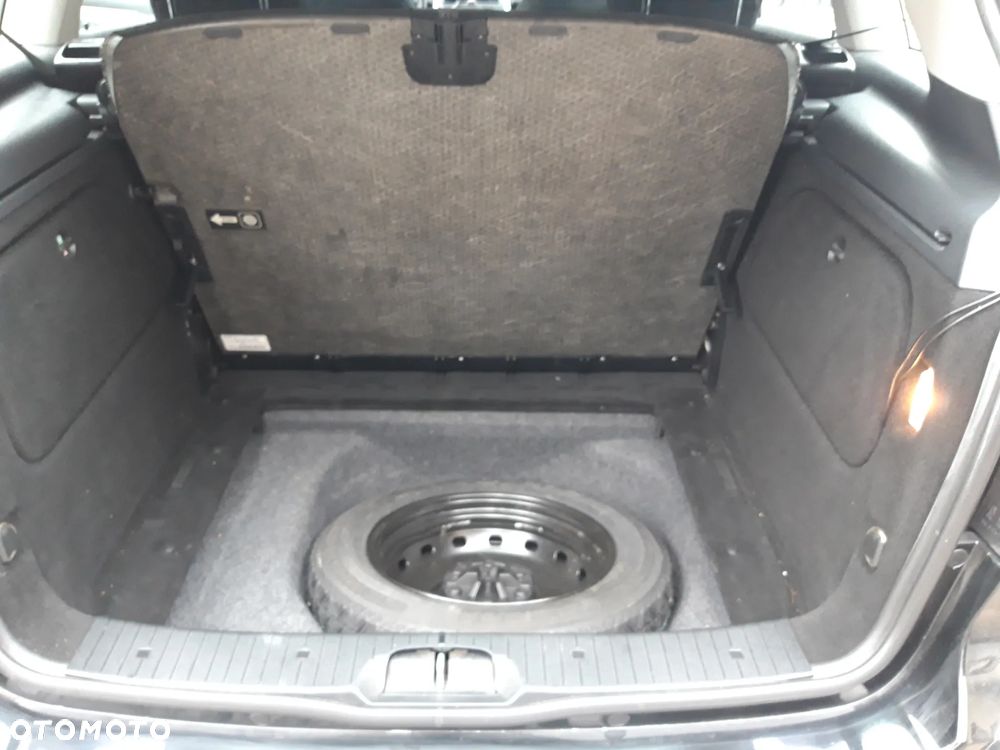 Mercedes-Benz Klasa B 180 CDI Autotronic - 14