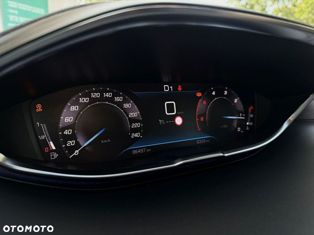 Peugeot 3008 BlueHDi 130 Stop & Start EAT8 Allure Business-Paket - 25