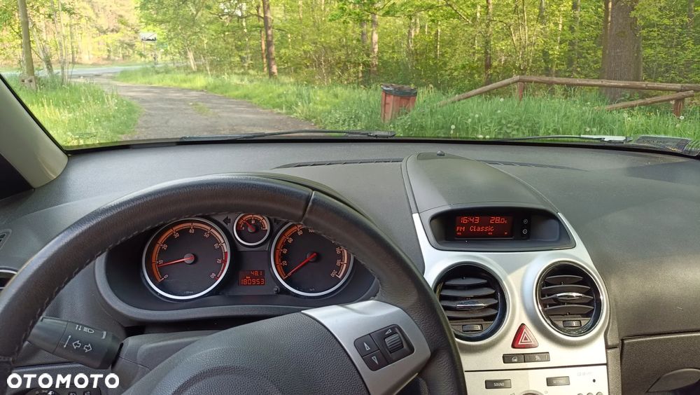 Opel Corsa 1.2 16V Enjoy - 12