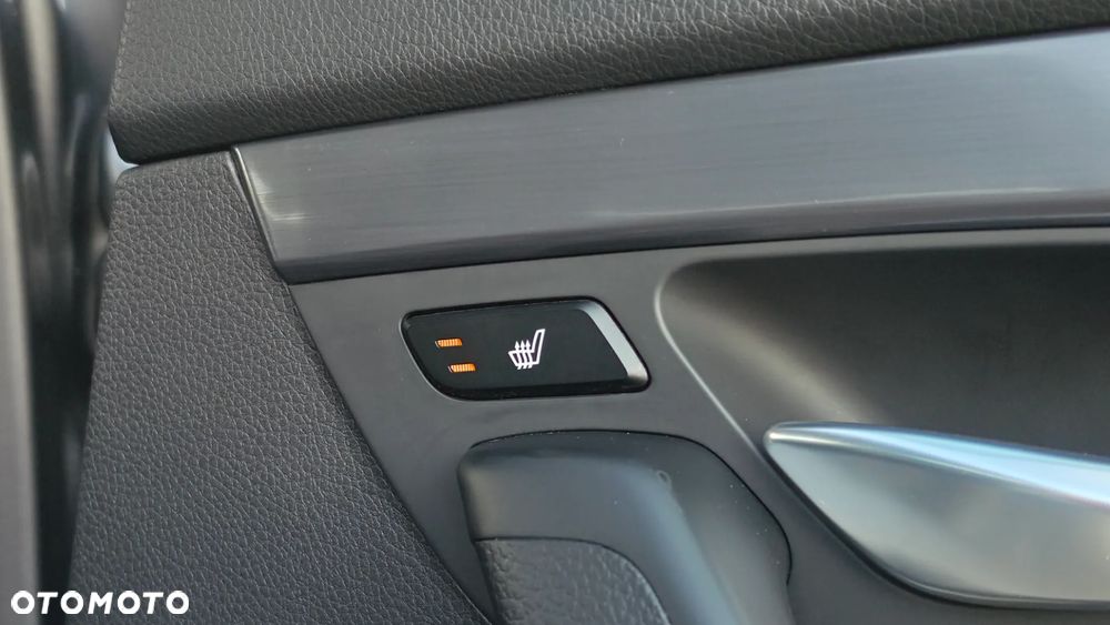 Hyundai i40 Kombi 1.7 CRDi Premium - 35