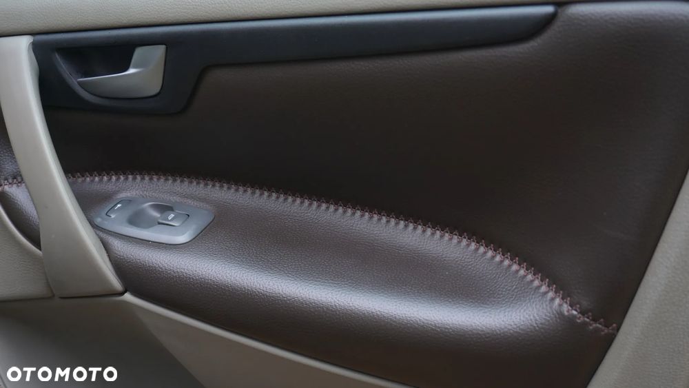 Volvo XC 70 - 11