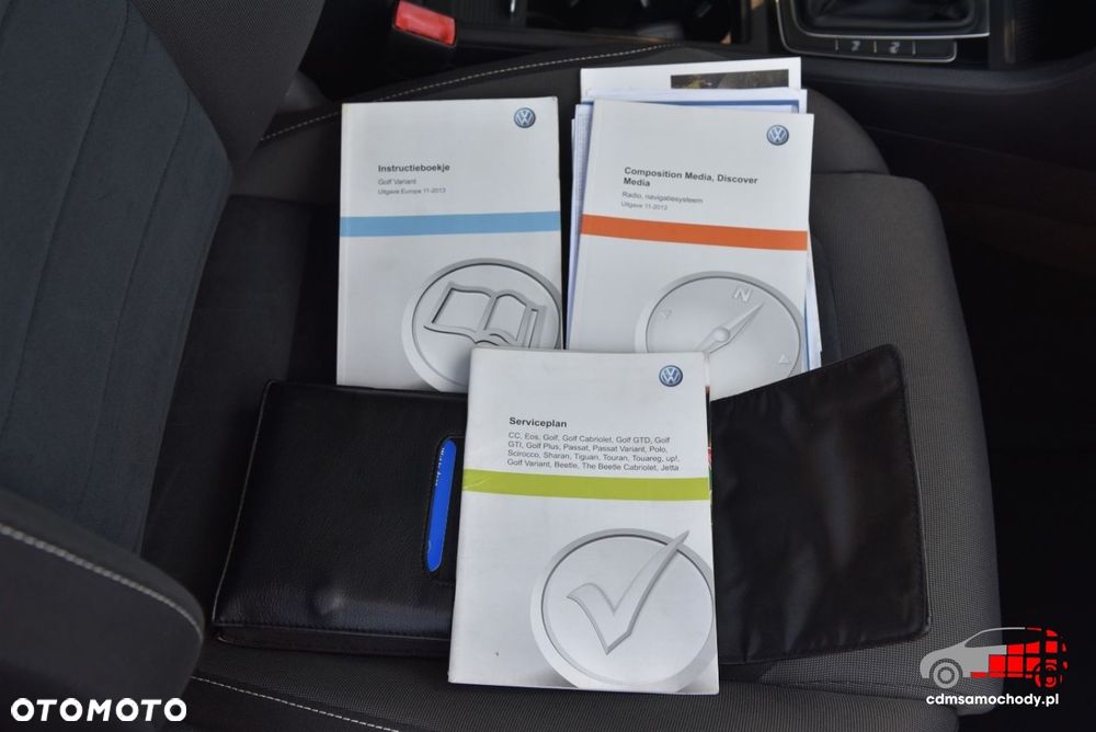 Volkswagen Golf - 28