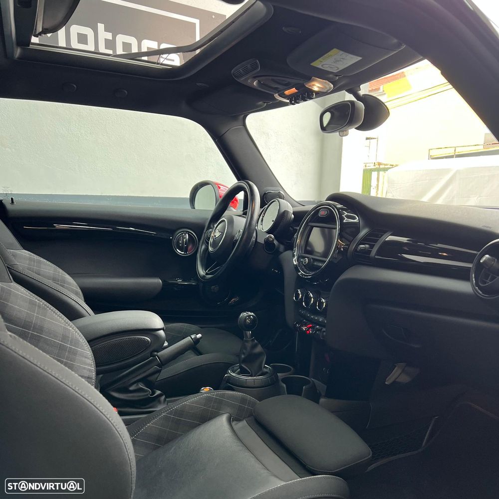 MINI 3 Portas Cooper D - 9