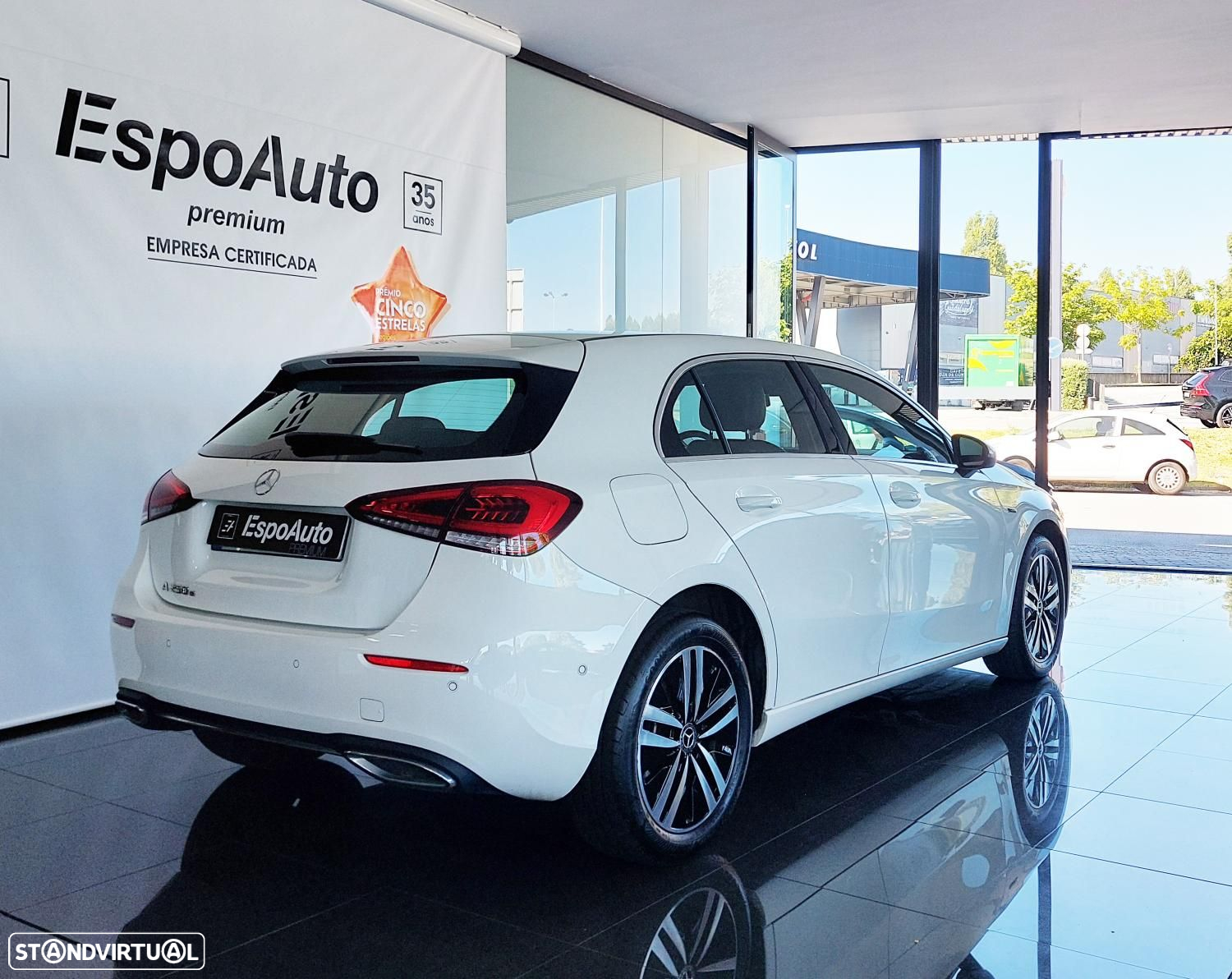 Mercedes-Benz A 250 e Progressive - 3
