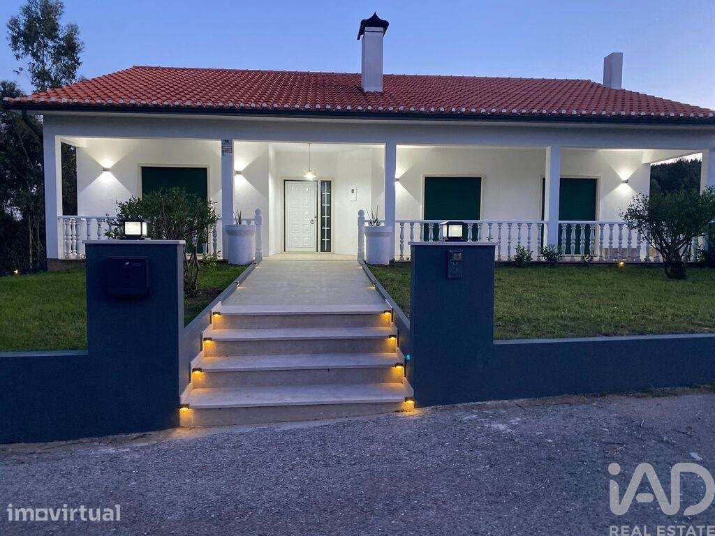 Casa / Villa T3 em Vila Facaia de 139 m2 - Grande imagem: 3/18