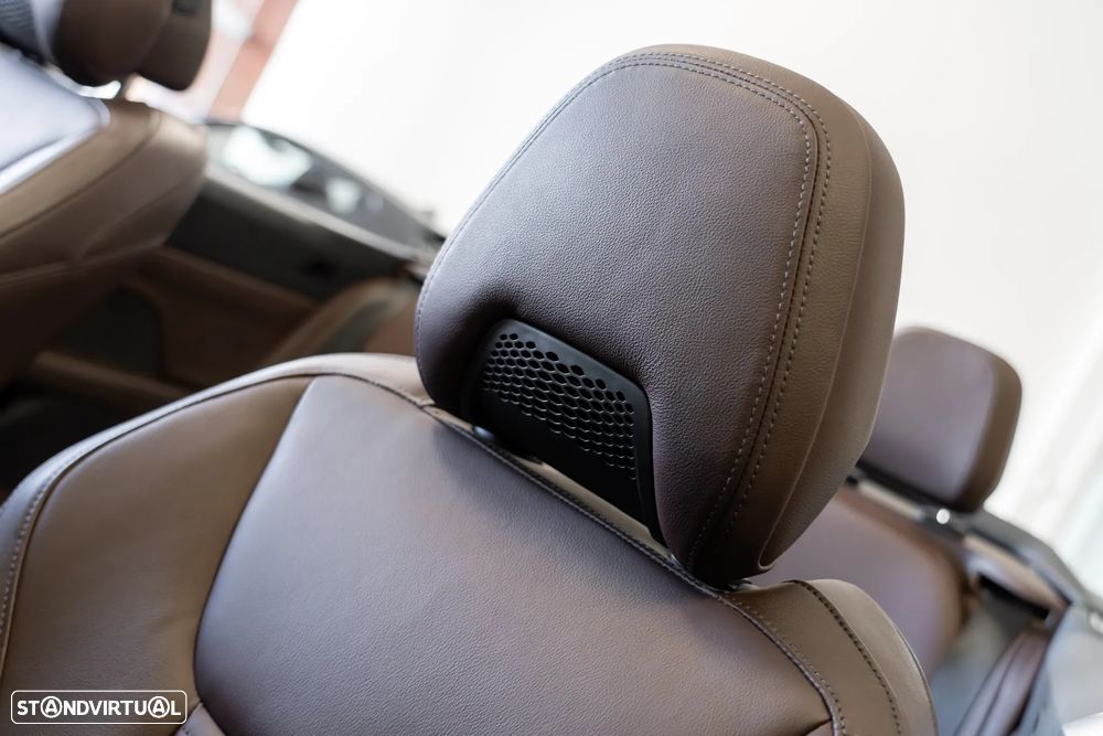 BMW 420 d Desportiva M Auto - 25