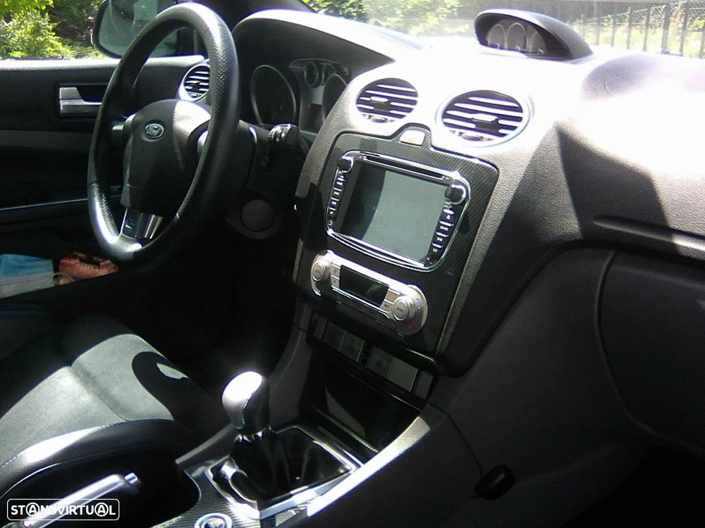 Ford Focus 2.5 T RS - 15