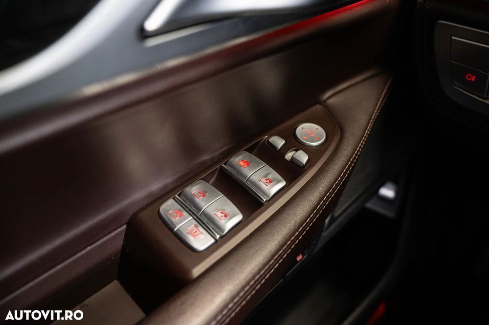 BMW Seria 7 740d xDrive - 25