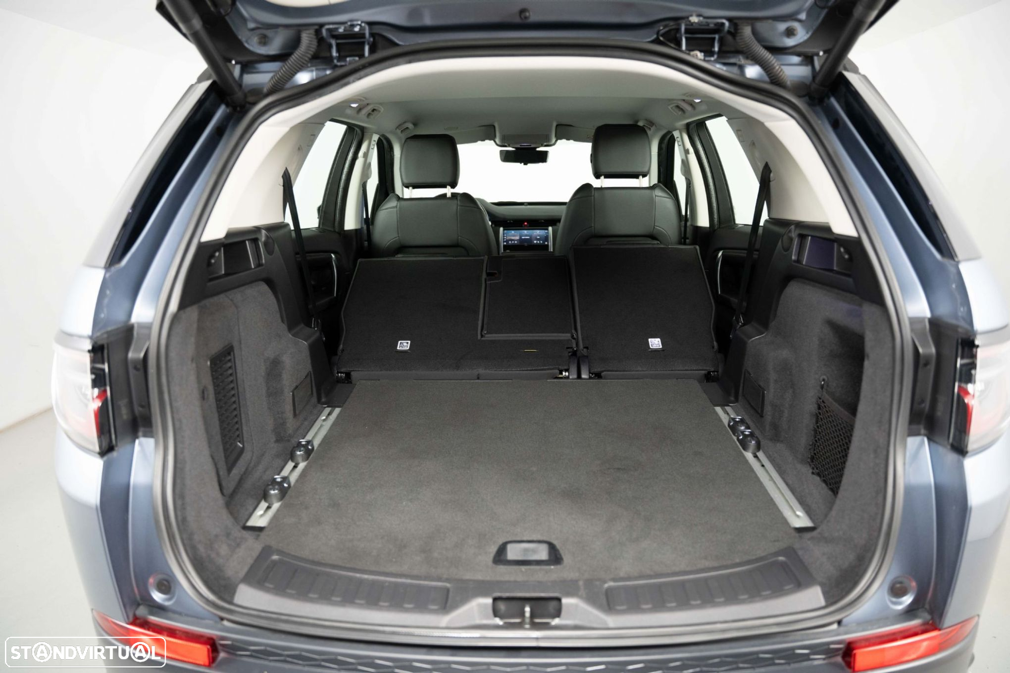 Land Rover Discovery Sport 1.5 I3 P300e AWD - 14