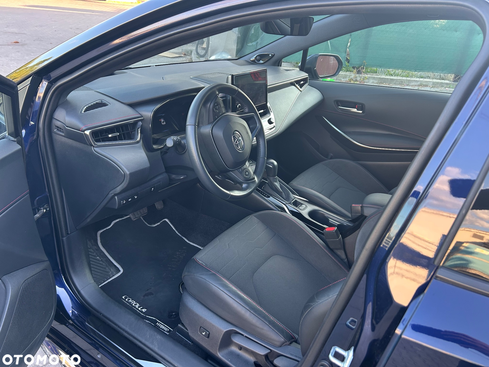 Toyota Corolla 2.0 Hybrid GR Sport - 27
