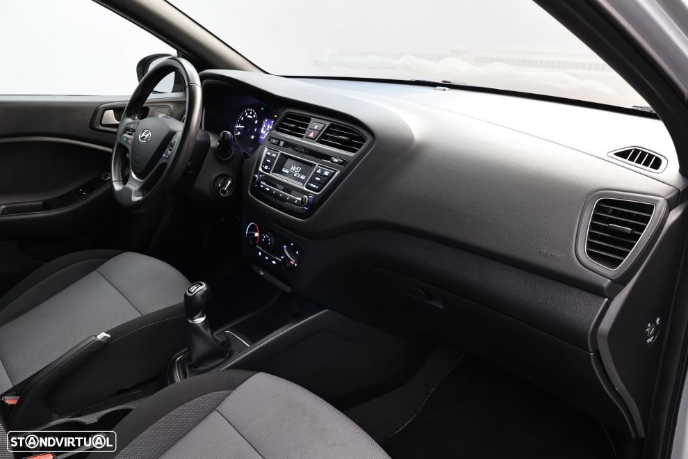 Hyundai i20 1.2 Access+Bluetooth 119g - 20