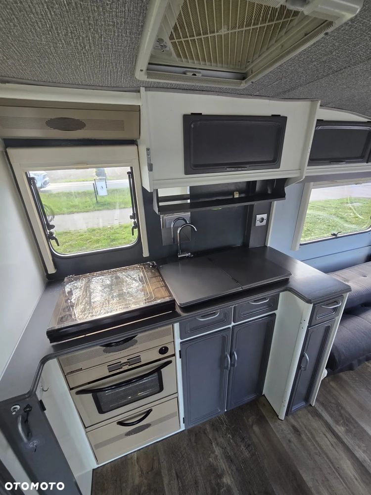 Elddis HURRICANE GT - 10