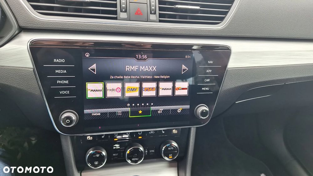 Skoda Superb 2.0 TSI Ambition DSG - 15