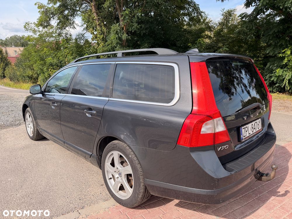 Volvo V70 D3 Geartronic Kinetic - 11