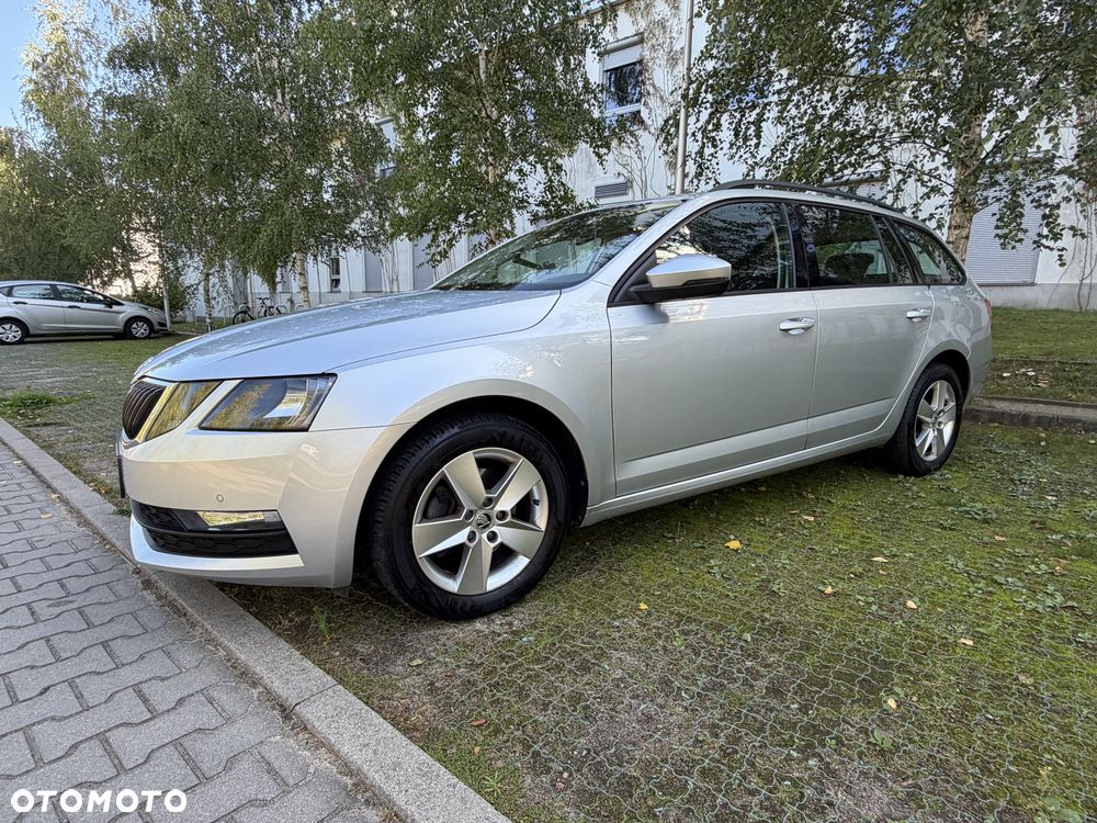 Skoda Octavia 1.5 TSI ACT Ambition - 8