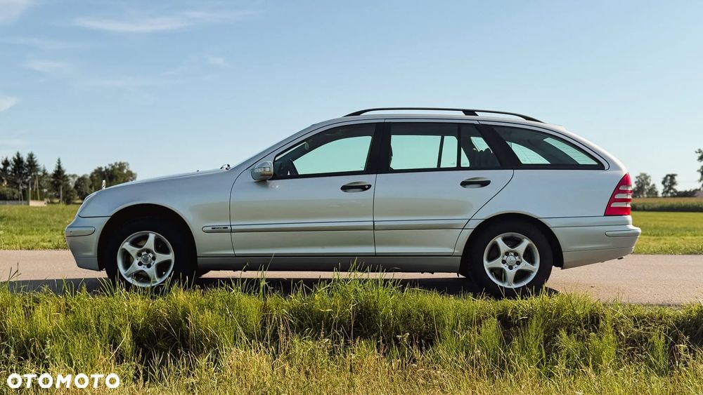Mercedes-Benz Klasa C 200 T CDI Classic - 4