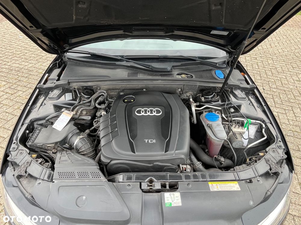 Audi A4 Avant 2.0 TDI DPF quattro S tronic S line Sportpaket - 30