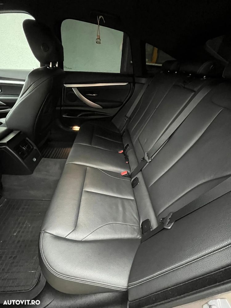 BMW Seria 3 328i xDrive Aut. Sport Line - 8