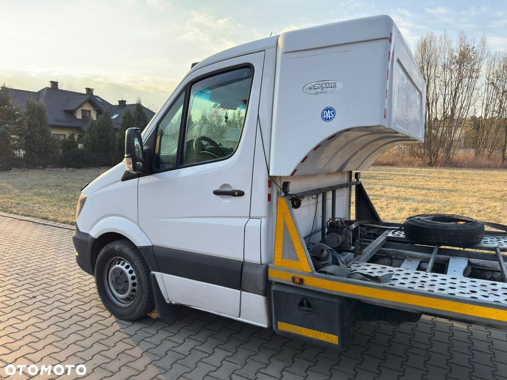 Mercedes-Benz Sprinter 319 - 3