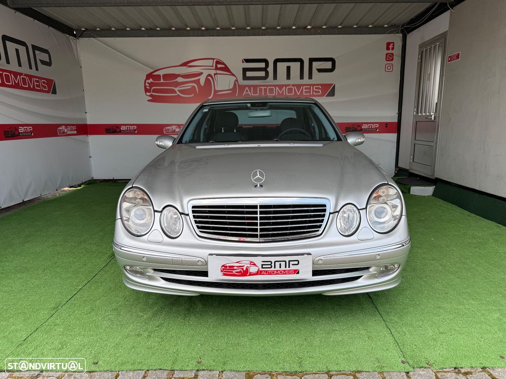 Mercedes-Benz E 220 CDI Avantgarde DPF - 2