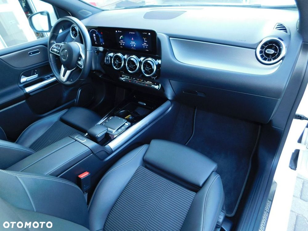 Mercedes-Benz Klasa B 180 d 7G-DCT Progressive - 8