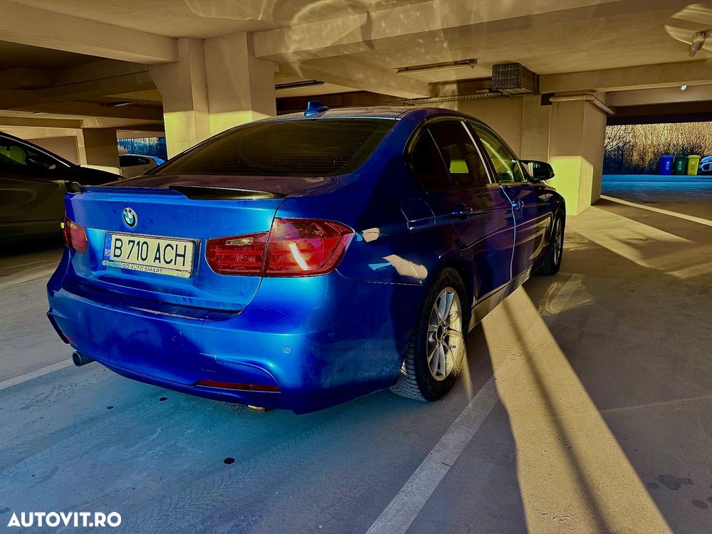 BMW Seria 3 318d Luxury Line - 5