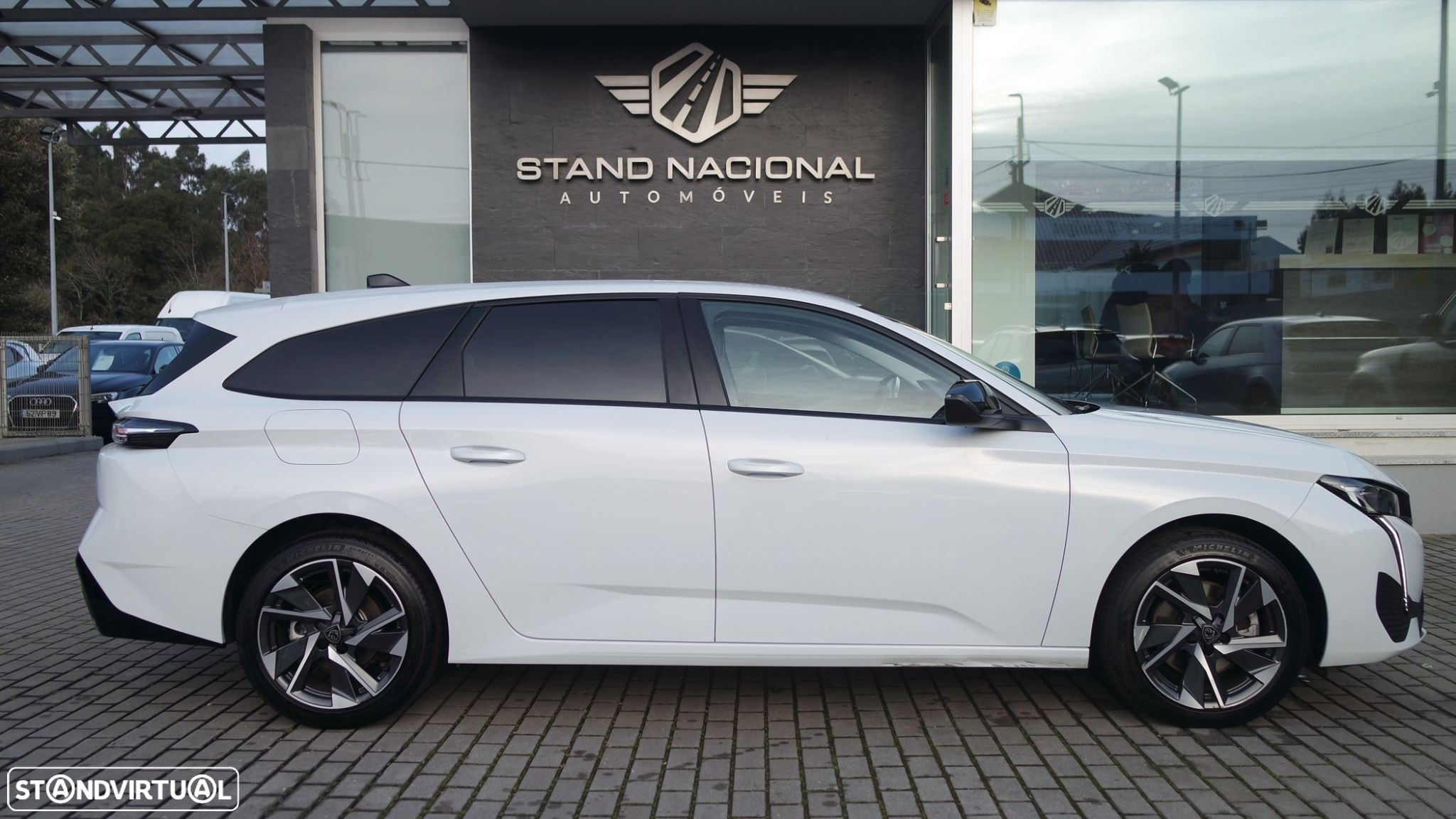 Peugeot 308 SW 1.2 PureTech Allure EAT8 - 9
