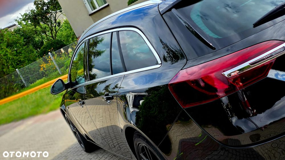 Opel Insignia 2.0 Exclusive - 24