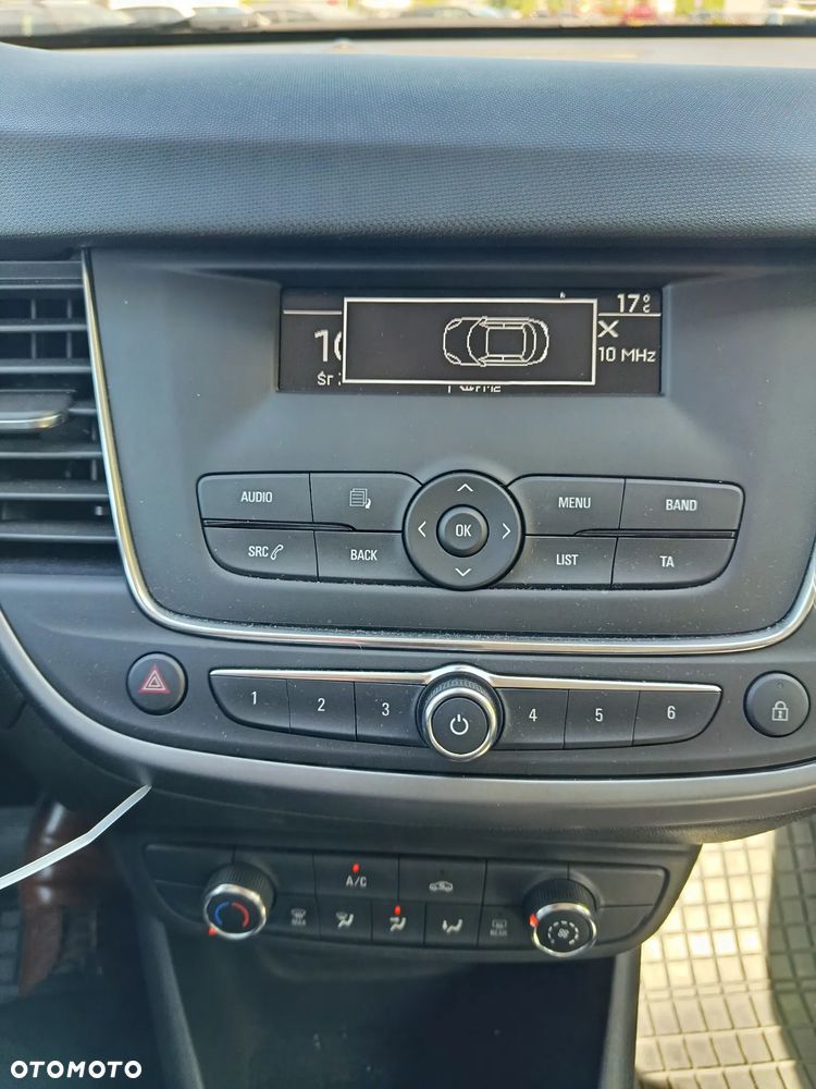 Opel Crossland X - 7