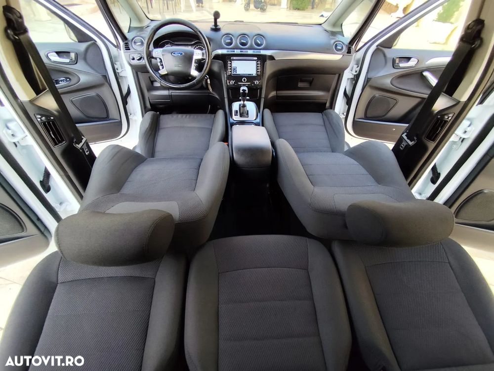 Ford S-Max - 6