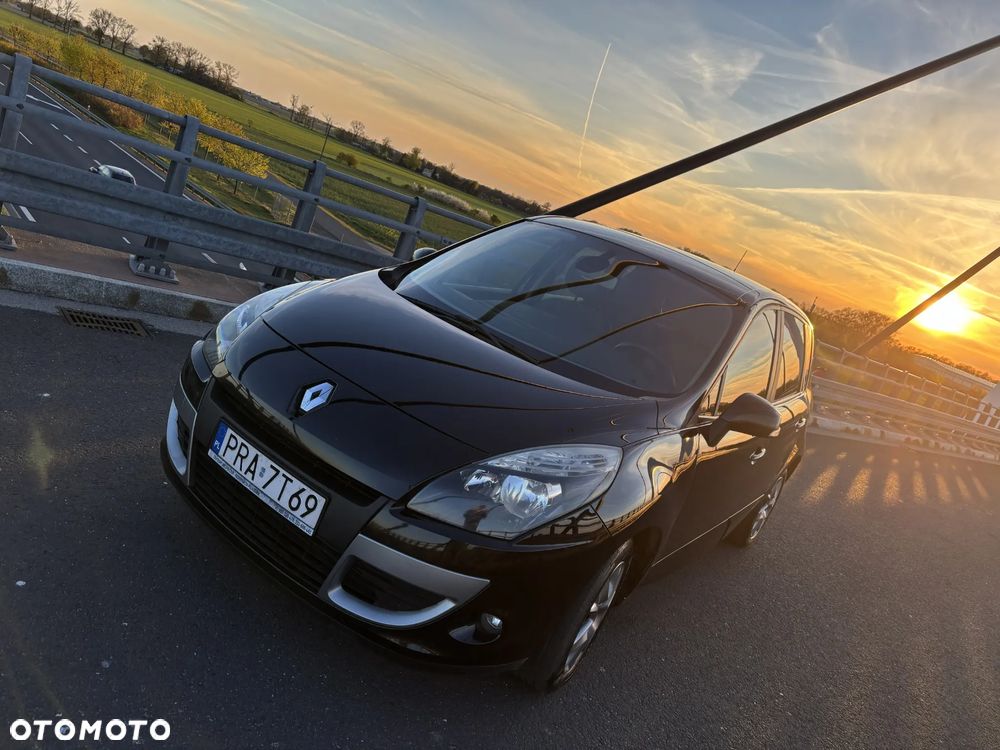 Renault Scenic - 16