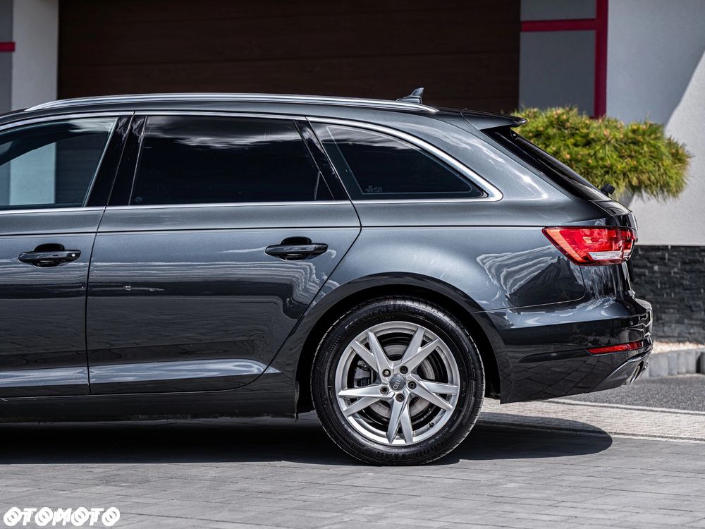 Audi A4 Avant 2.0 TDI DPF S line Sportpaket - 8