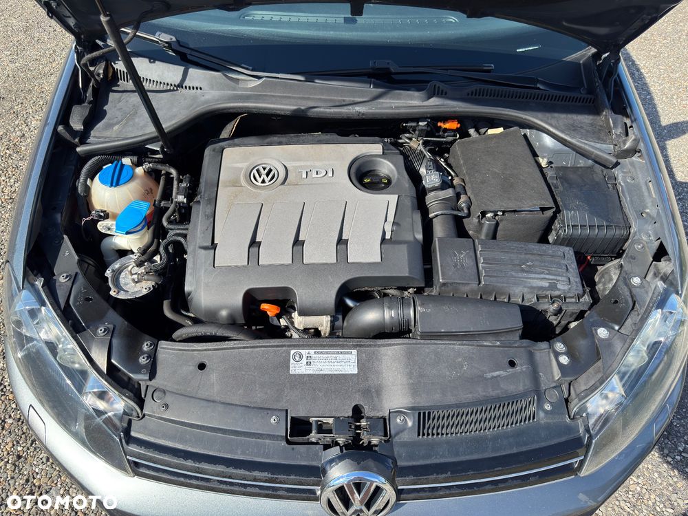 Volkswagen Golf 1.6 TDI DPF Style - 31