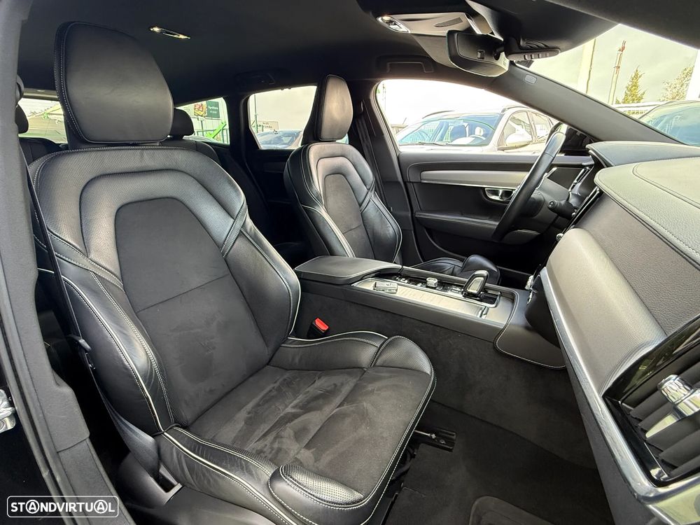 Volvo V90 2.0 B4 R-Design Geartronic - 22