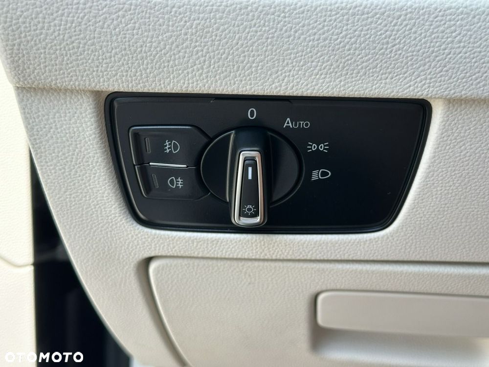 Volkswagen Passat Variant - 18