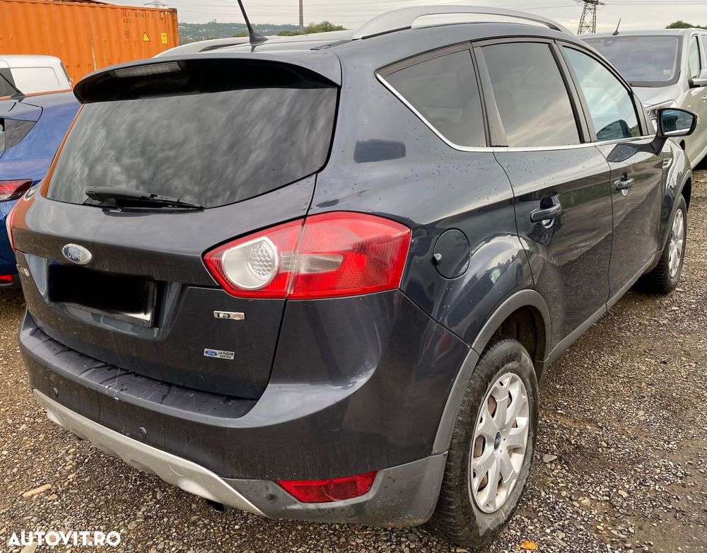 Ford Kuga 2.0L TDCi DPF Titanium - 4
