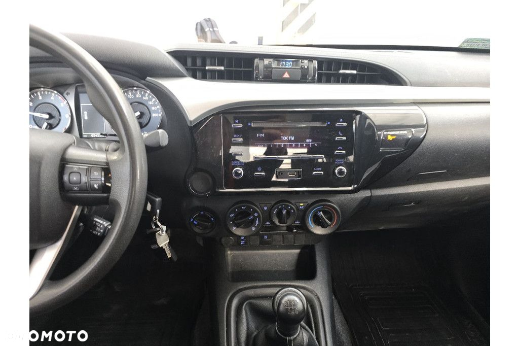 Toyota Hilux - 9