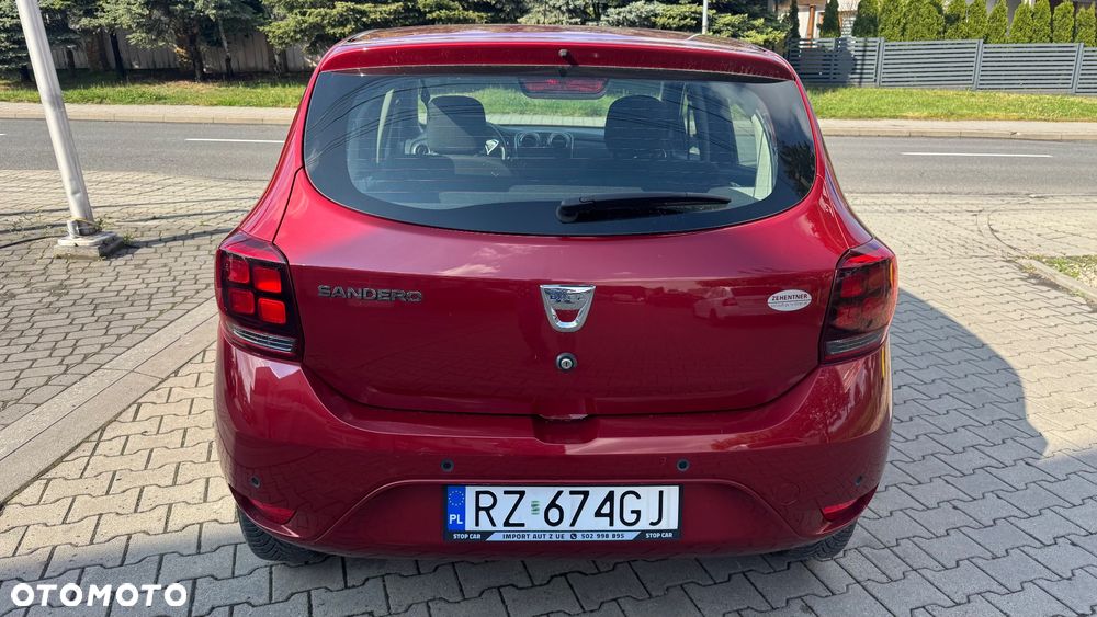 Dacia Sandero SCe 75 Laureate - 9