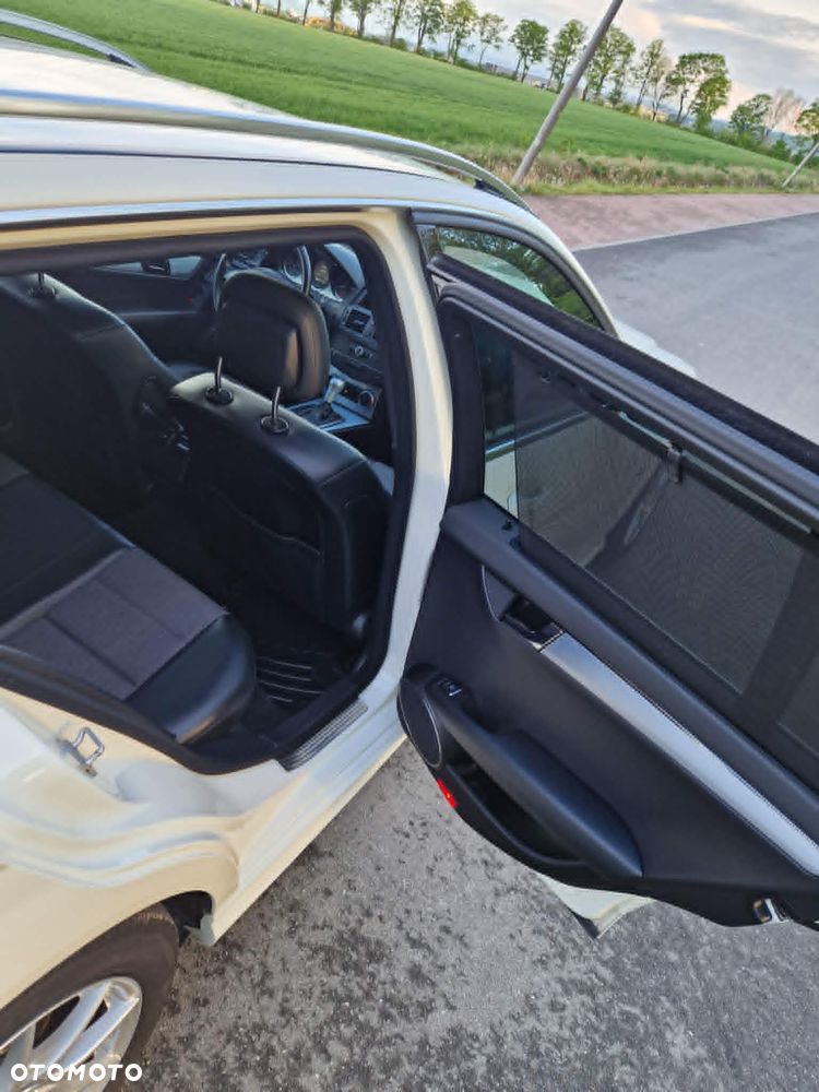 Mercedes-Benz Klasa C 200 7G-TRONIC Avantgarde Edition - 13