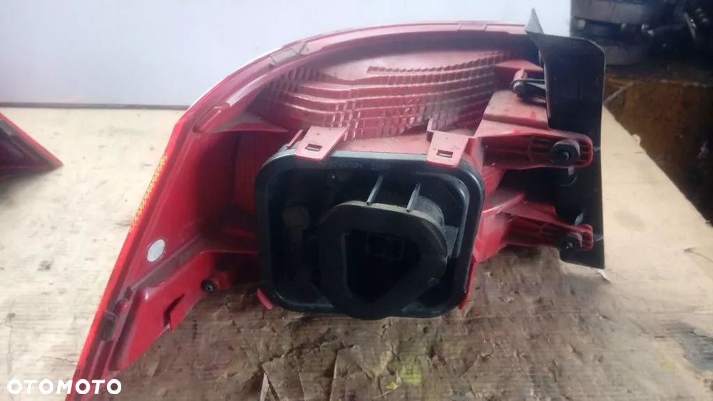 LAMPA LEWA LUB PRAWA VW PASSAT B7 3AE945095F - 5