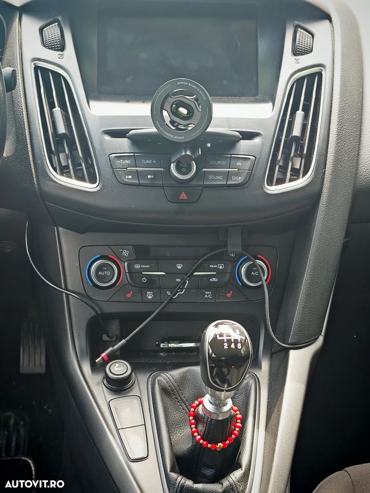 Ford Focus 1.0 EcoBoost Start Stop Trend - 9