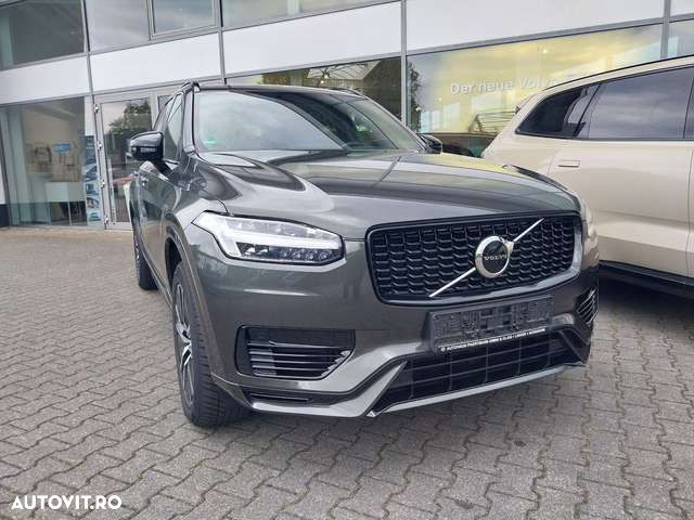 Volvo XC 90 - 1