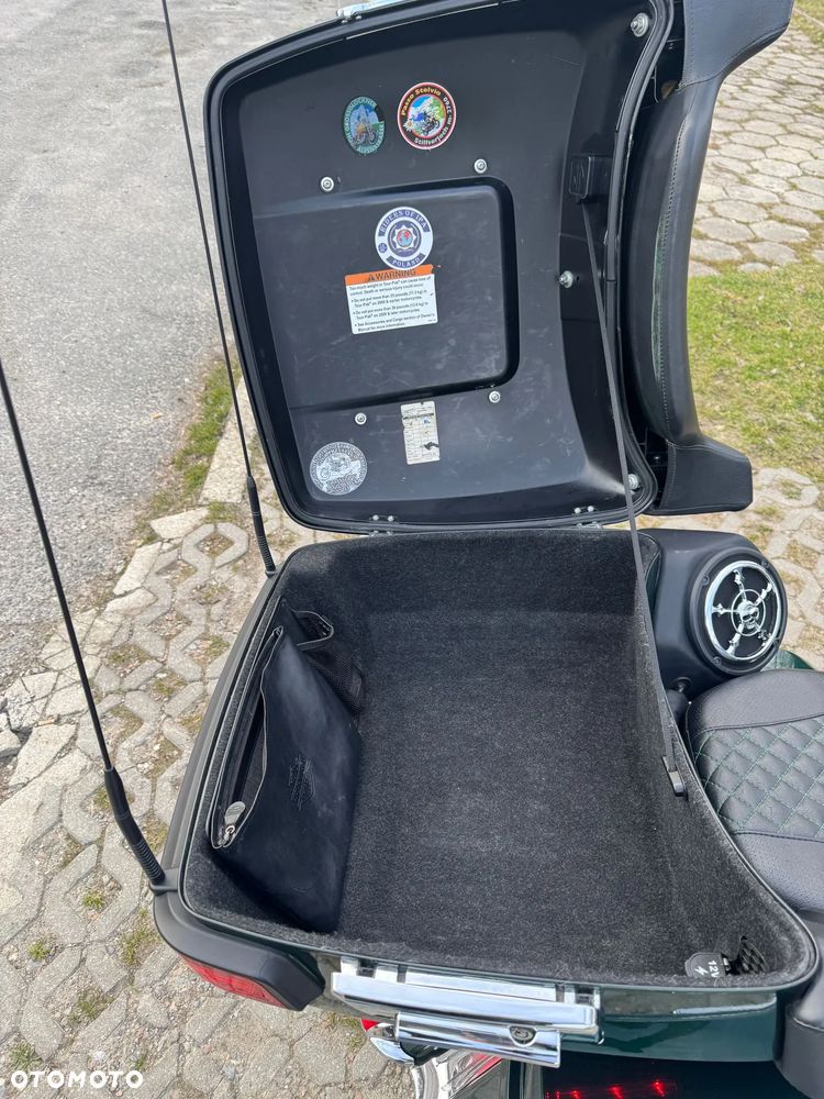 Harley-Davidson Touring Electra Glide - 18