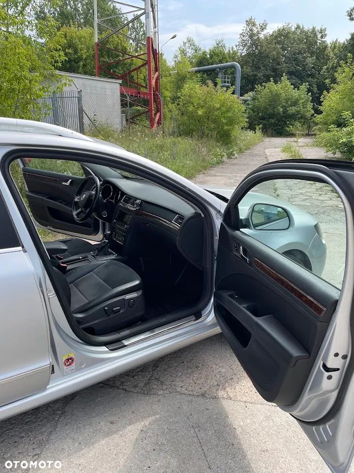 Skoda Superb 2.0 TDI Elegance - 12